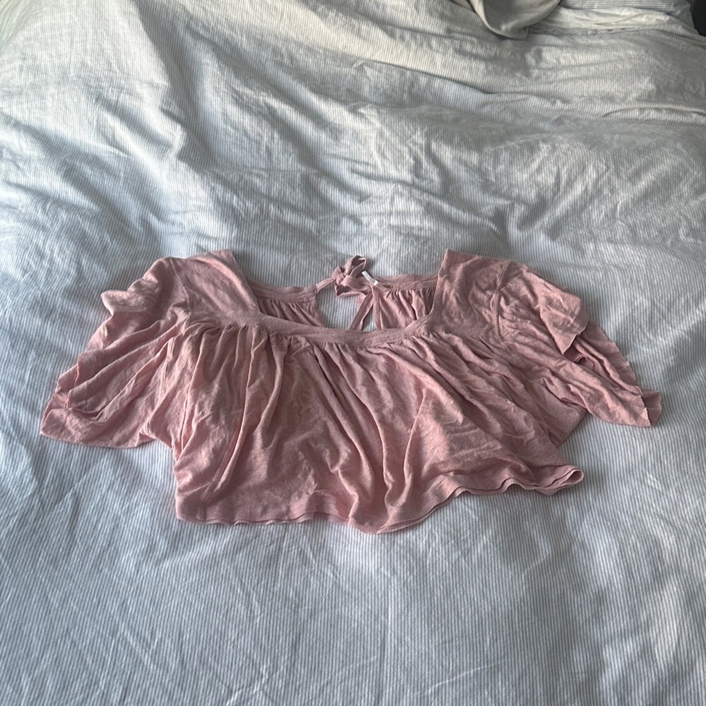Free people - flowy crop top type shirt with tie in back